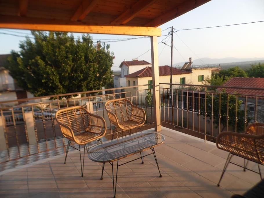 Villa Alonia Kalamáta Buitenkant foto