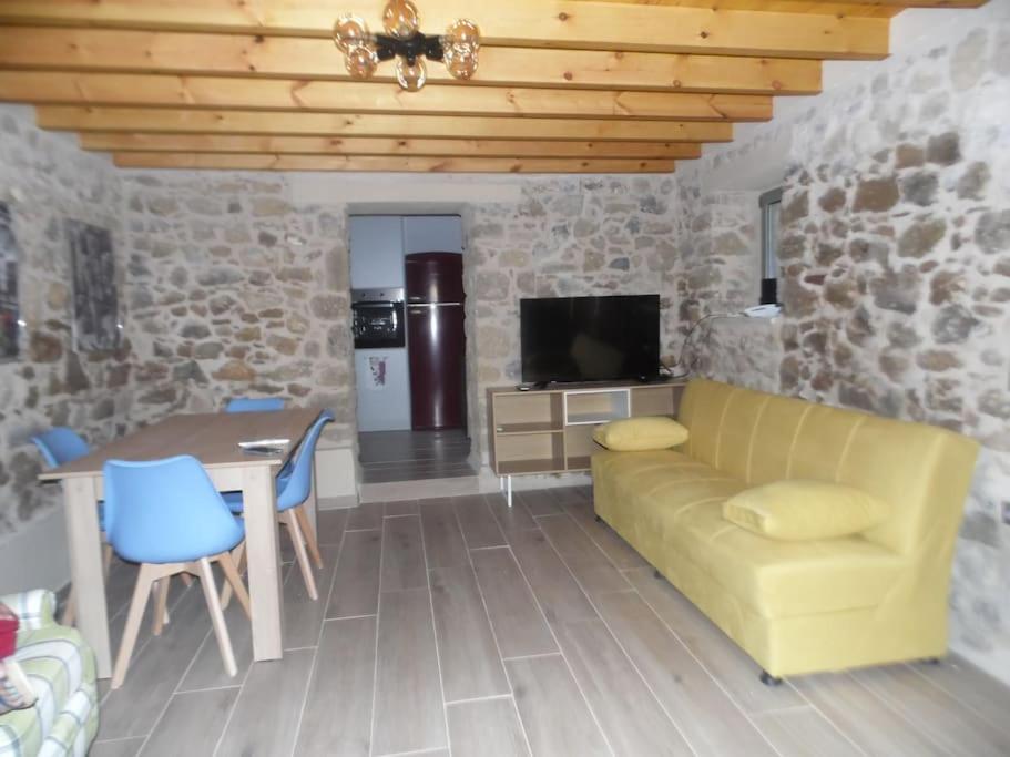 Villa Alonia Kalamáta Buitenkant foto